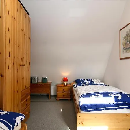 Ruem Hart, Whg.8 Hörnum